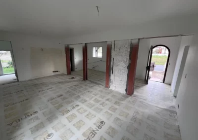 Béton ciré teinte corde sur carrelage à Bidart – photo 4 – RB Bâtiment