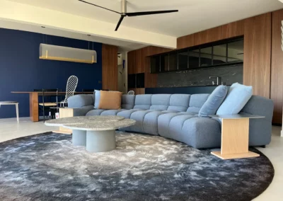 Rénovation et béton ciré d'un appartement à Juan-les-Pins – photo 4 – RB Bâtiment