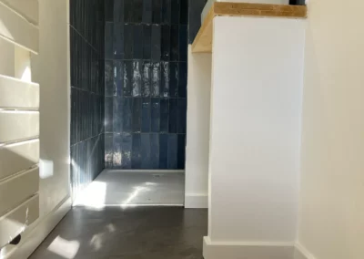 Rénovation de salle de bain en zellige et béton ciré à Marseille – photo 7 – RB Bâtiment
