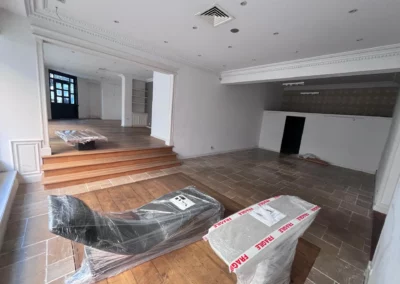 Rénovation du showroom Silvera à Cannes, béton ciré 500 m² – photo 18 – RB Bâtiment