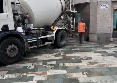 Rénovation du showroom Silvera à Cannes, béton ciré 500 m² – photo 23 – RB Bâtiment